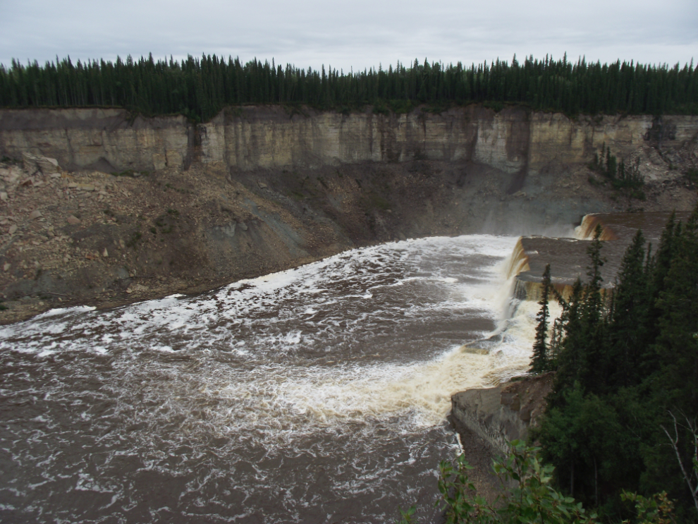 Louise Falls, NWT