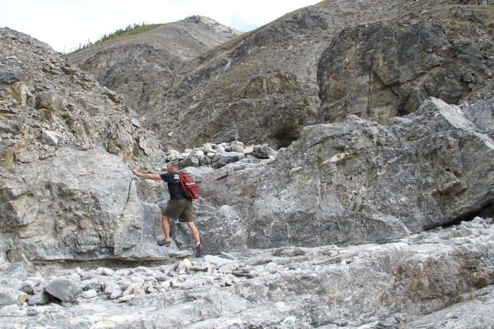 Alaska Highway Km 716.8, Boulder Canyon Hike