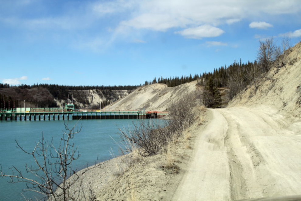 The rough dirt road leading to the Lewes River Dam near Whitehorse