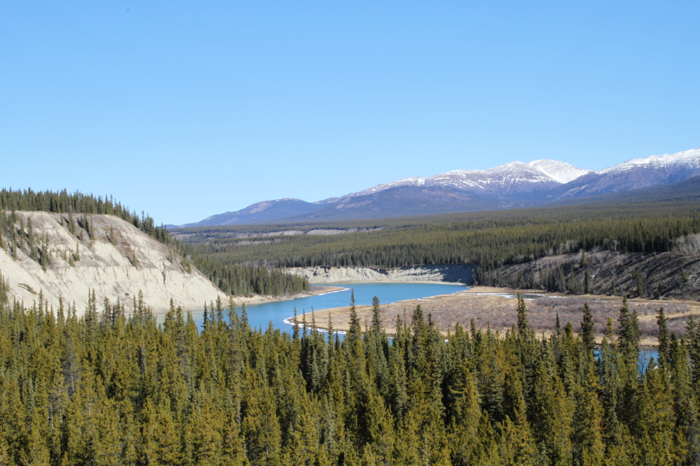Yukon River from Km 1394 of the Alaska Highway