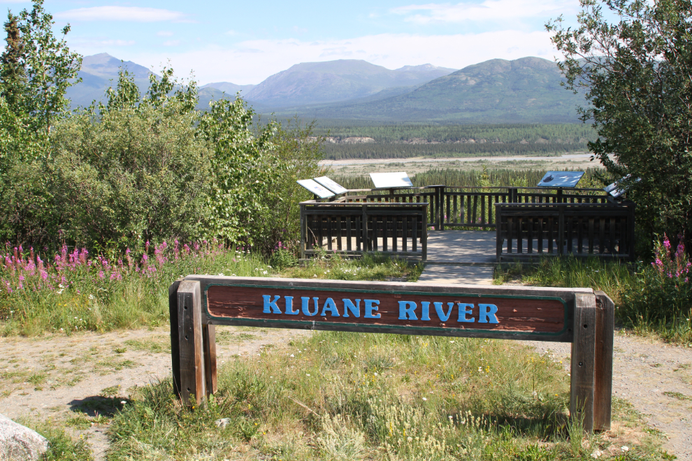 The Kluane River rest area at Km 1726 of the Alaska Highway