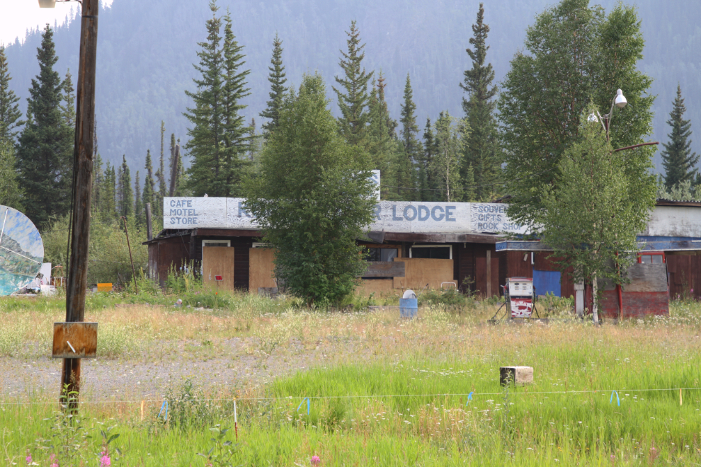 Koidern River Lodge, Yukon - closed in 2010