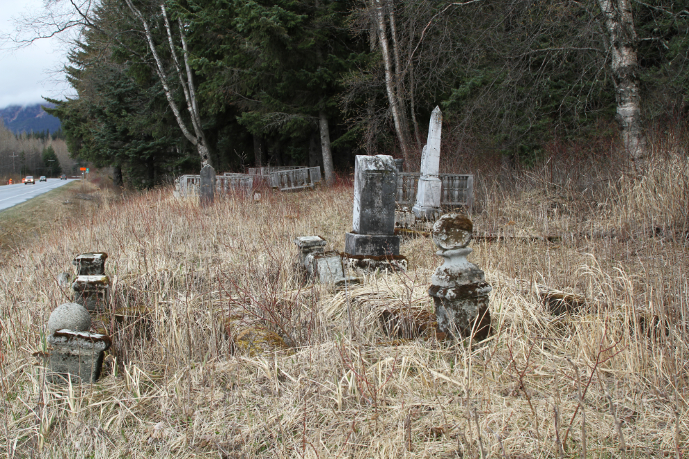 endistucky Indian Cemetery, Haines, Alaska