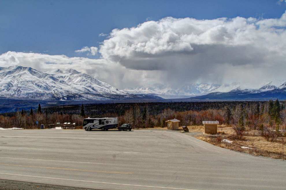 Rest area at Km 162 of the Haines Highway