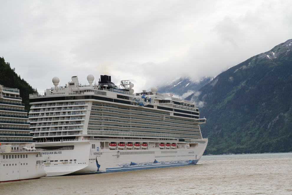 The cruise ship Norwegian Bliss at Skagway, Alaska
