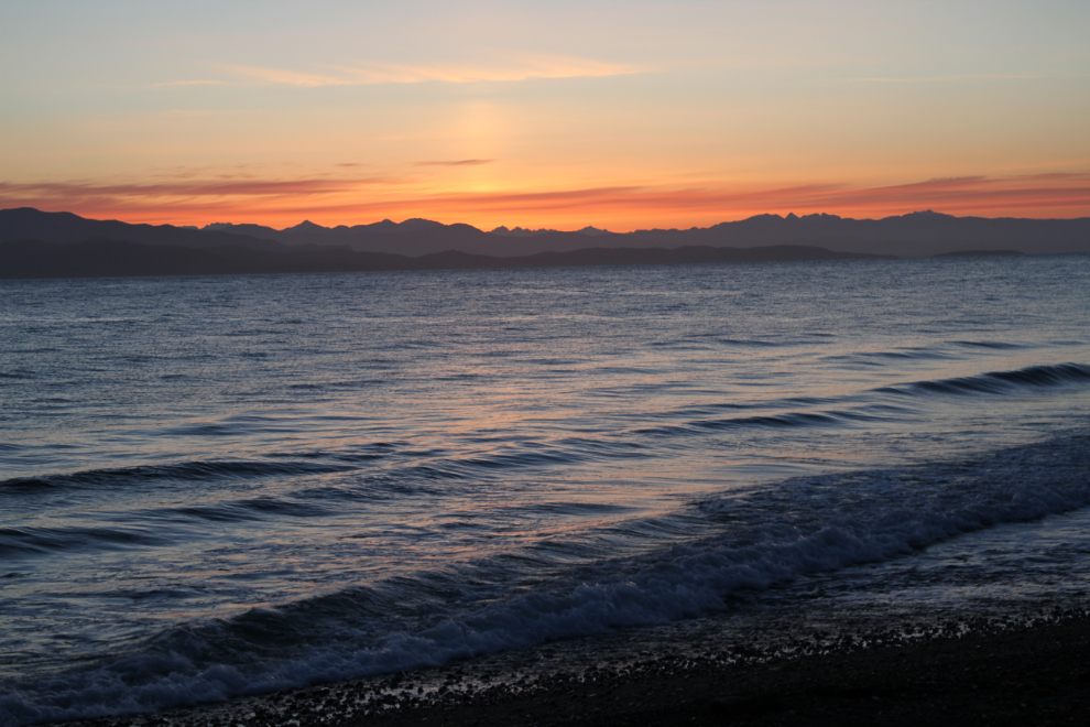 A spectacular sunrise at the Seaview Beach Resort at Qualicum Beach, BC