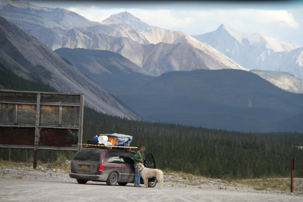 Muncho Lake Provincial Park, BC