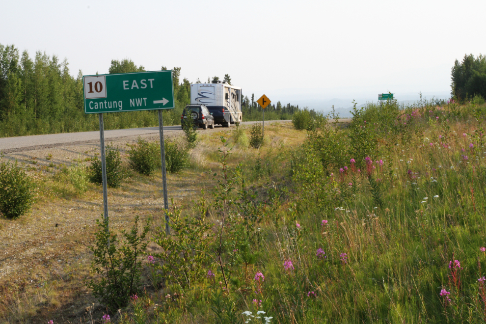Robert Campbell Highway, Yukon