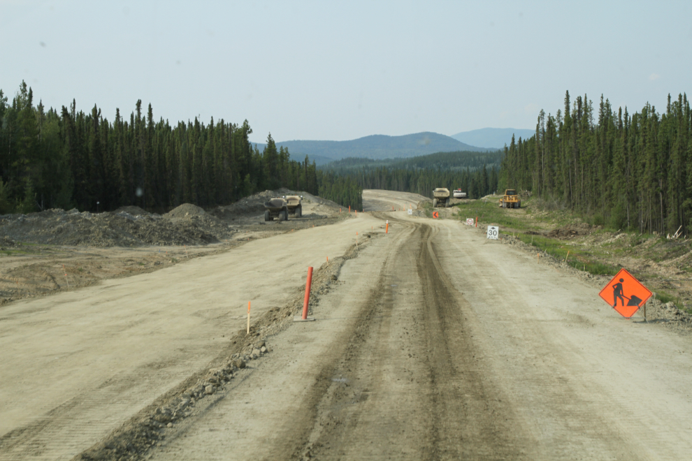 Major reconstruction on the Robert Campbell Highway, Km 73-79