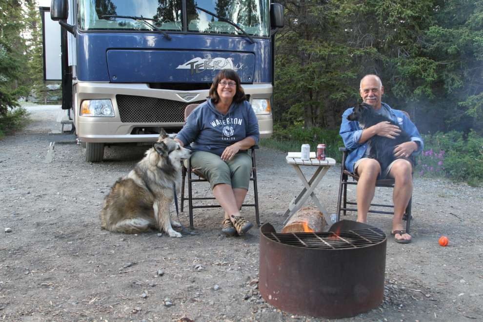 Murray and Cathy and the dogs at Kluane Lake, Yukon