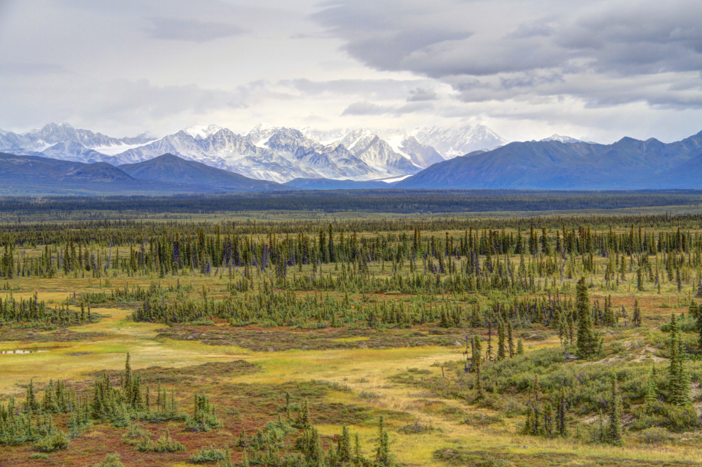 Spectacular mountains along the Denali Highway, Alaska