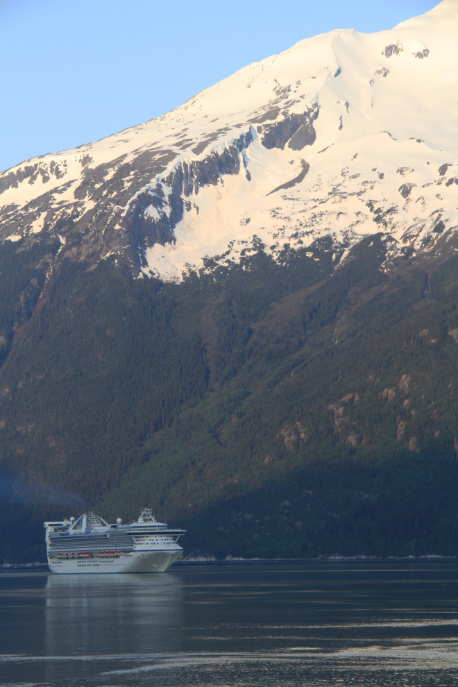 Cruise ship Golden Princess nears Skagway, Alaska 