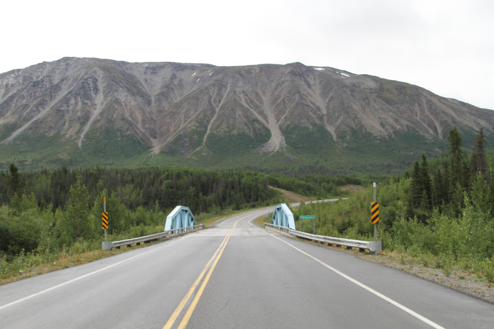 Takhanne River bridge at Km 159.2 of the Haines Highway