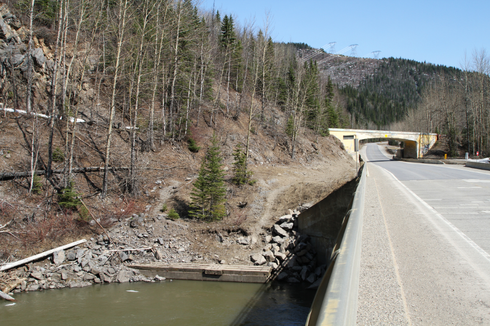 The Hart Highway, Pine River, and a railway overpass
