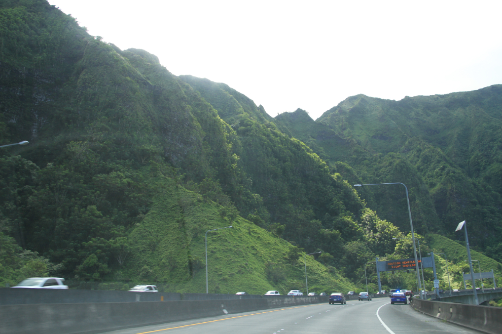 Highway on the north shore of Oahu, Hawaii