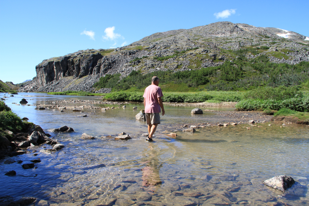 Crossing the creek on the Boundary Falls trail