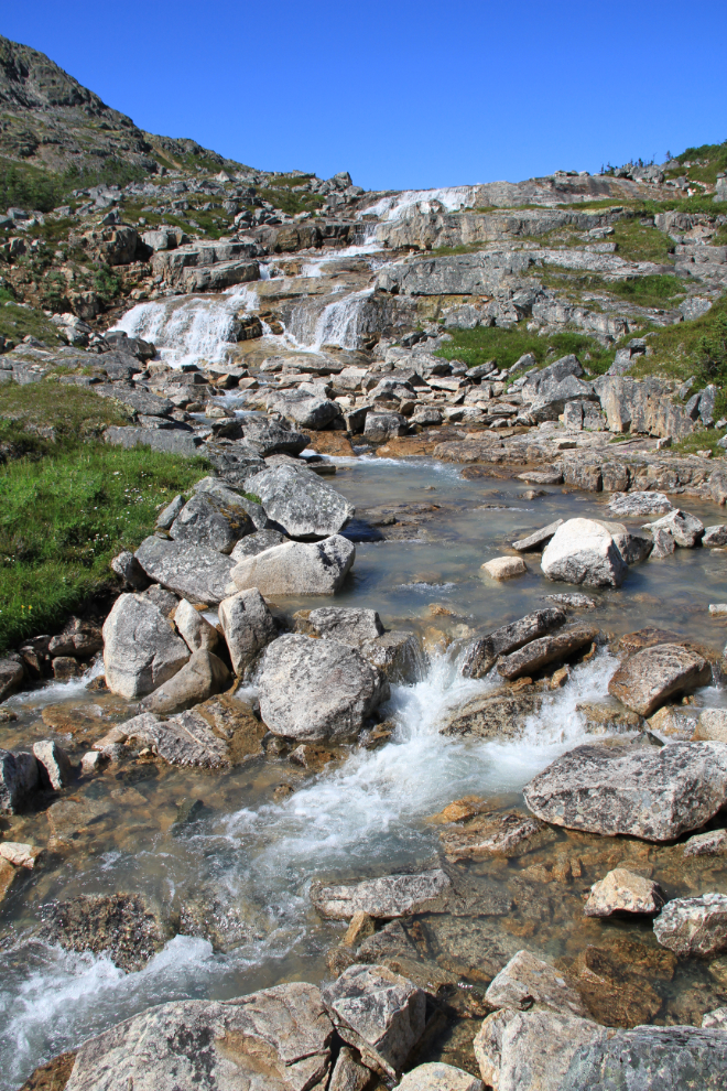 Hiking along the BC / Alaska border