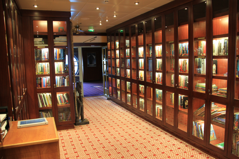 The East Indies Library on the cruise ship Norwegian Sun