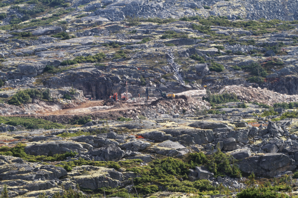 Construction of a new loop track on the WP&YR rail line at the White Pass in 2018