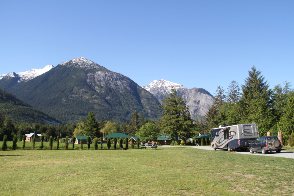 RV ready to leave the Rip Rap Campsite at Hagensborg, BC