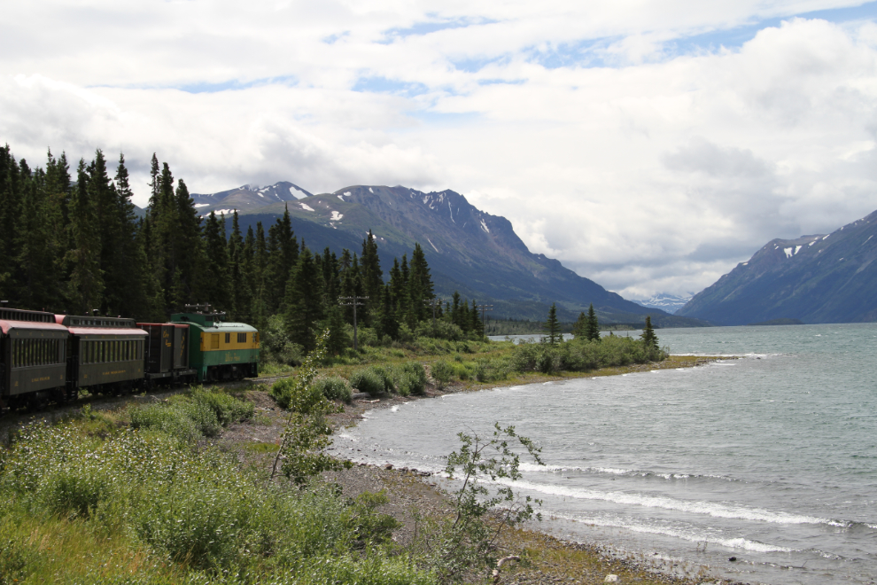 The White Pass & Yukon Route railway along Lake Bennett