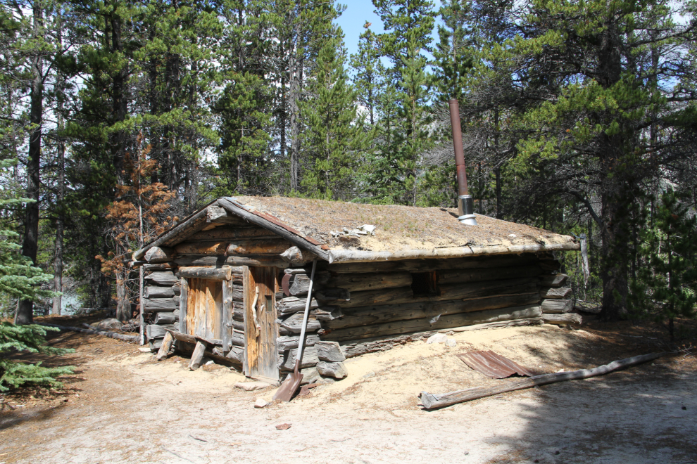 Trapper's cabin along the Chilkoot Trail.