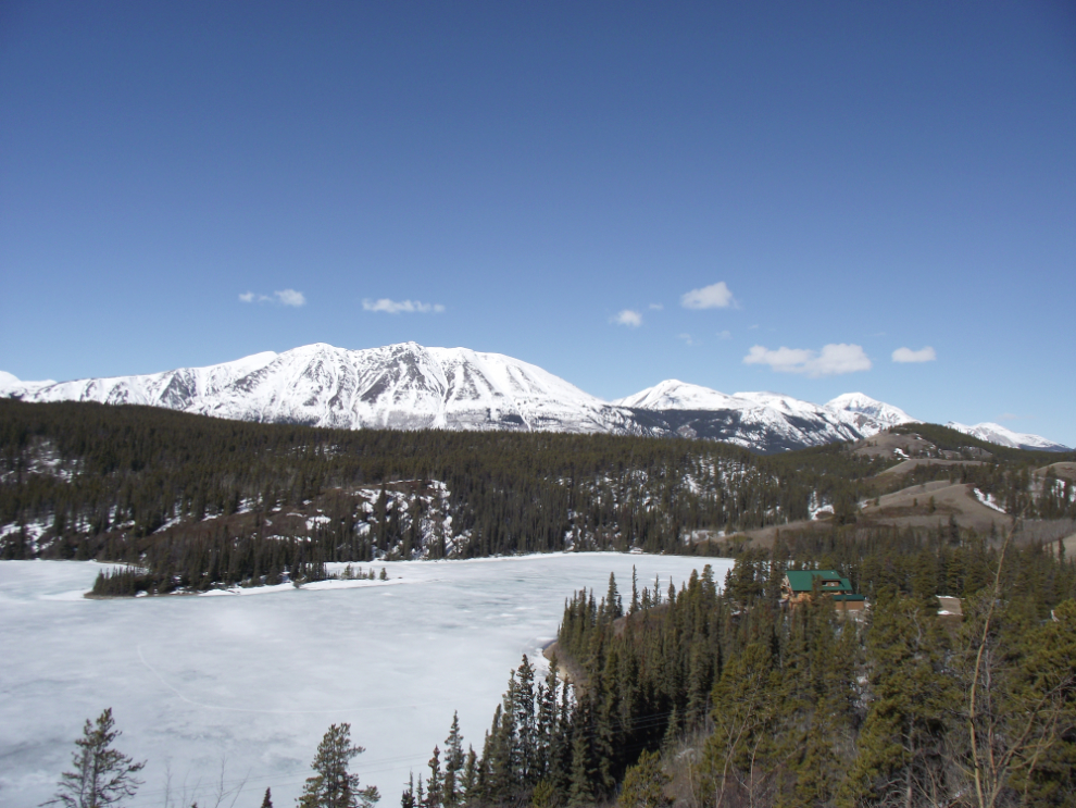  Frozen Emerald Lake, Yukon