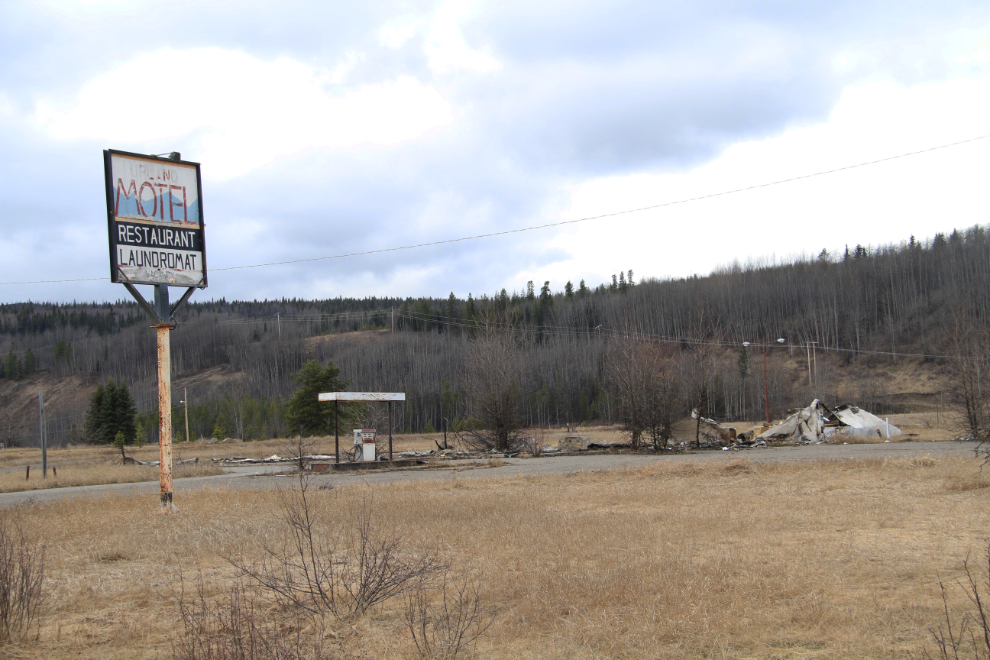 Upland Motel - Topley, BC