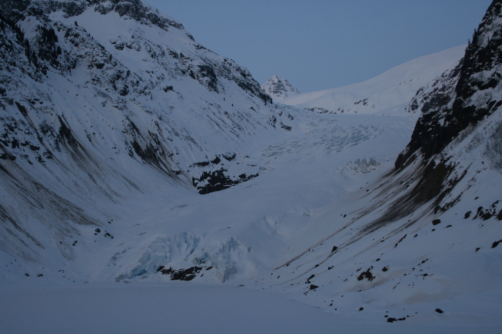 The Bear Glacier at dawn - April 23, 2008 at 06:32 am.