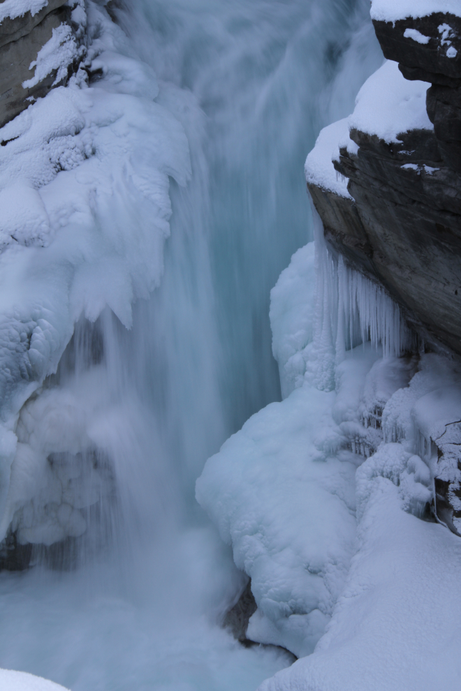 Athabaska Falls, Alberta, in the winter