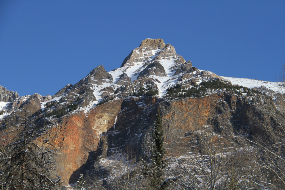Mountains along the Icefields Parkway