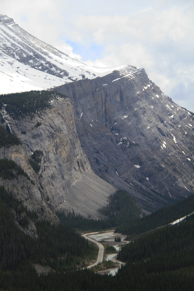 Looking south from Sunwapta Pass, Icefields Parkway