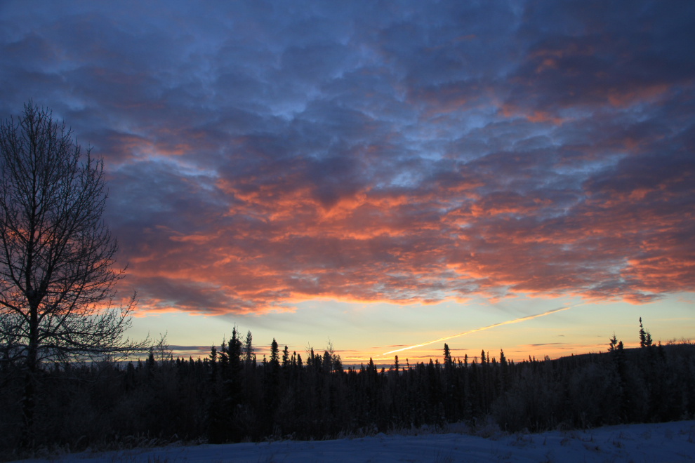 A colourful Alaska Highway dawn