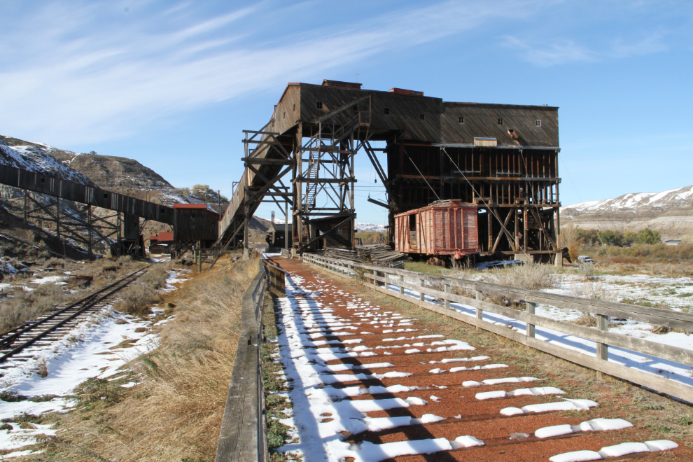 The tipple at the Atlas Coal Mine, Alberta