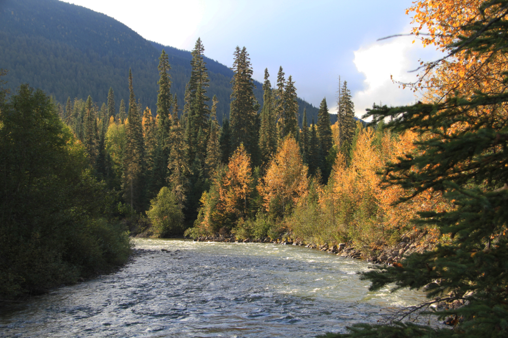 Slim Creek rest area, BC Hwy 16