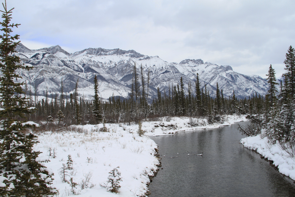  Talbot Lake along Alberta Hwy 16