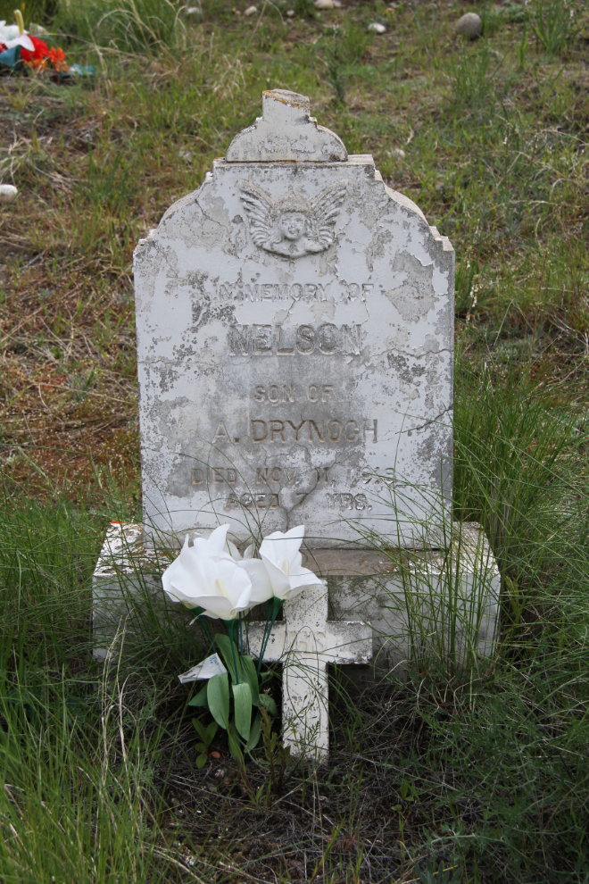 Headstone for Nelson Drynoch, who died on November 11, 1918, at the age of 7.