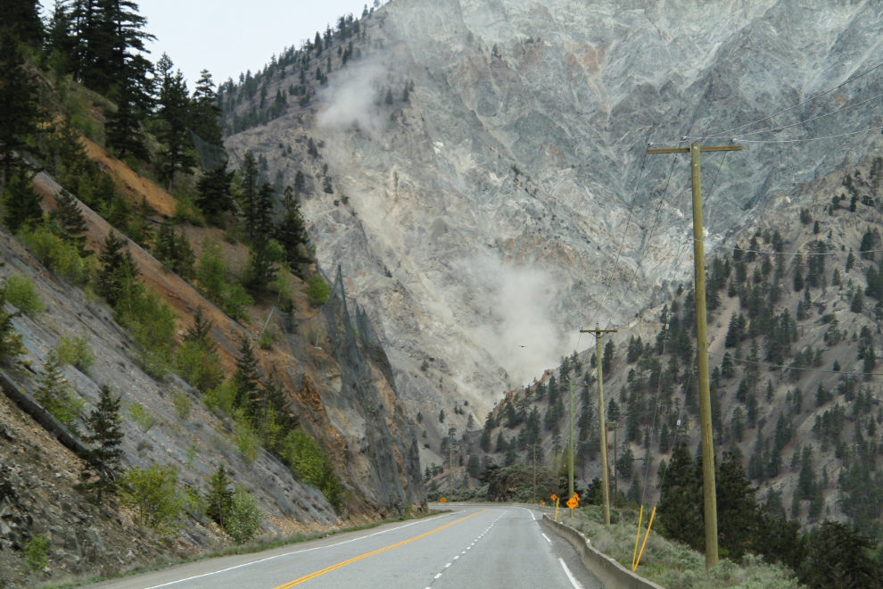 A large rock slide happening above BC's Thompson River