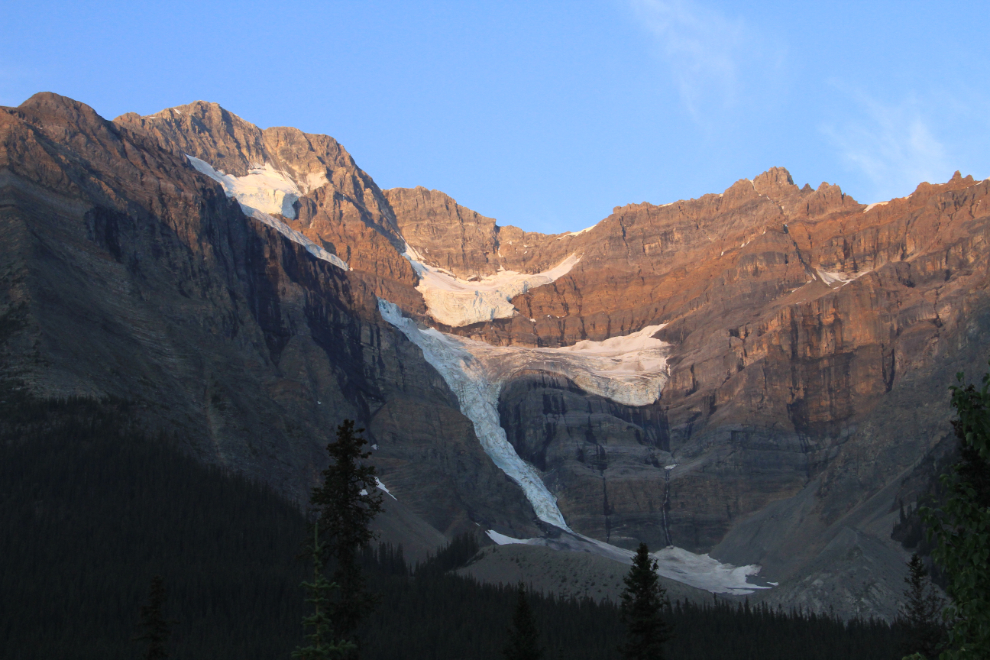 Hanging glacier along the Icefields Parkway, Alberta