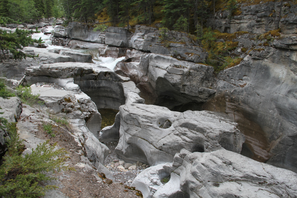 The upper end of Maligne Canyon, Alberta
