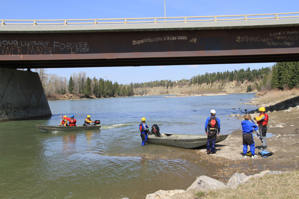 River rescue course on the North Saskatchewan River