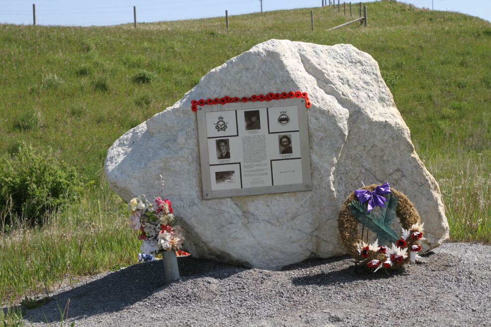 Memorial for the victims of the crash of an RCAF de Havilland Moth in Simon's Valley, Alberta, on November 10, 1941