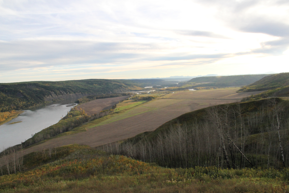 The view from the Peace River viewpoint on Highway 29