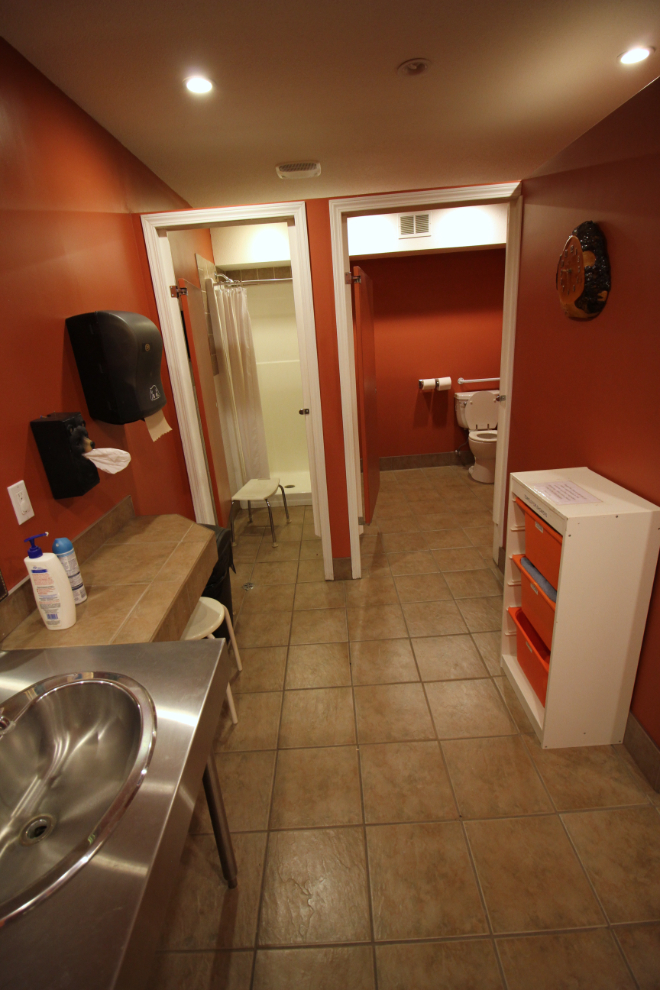 Men's washroom at Crowsnest Pass Campground