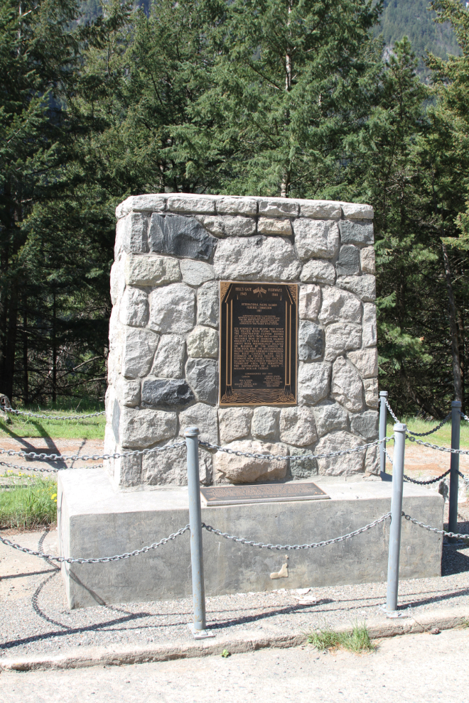 Monument commemorating the construction of the Hell's Gate fishways in 1945-46