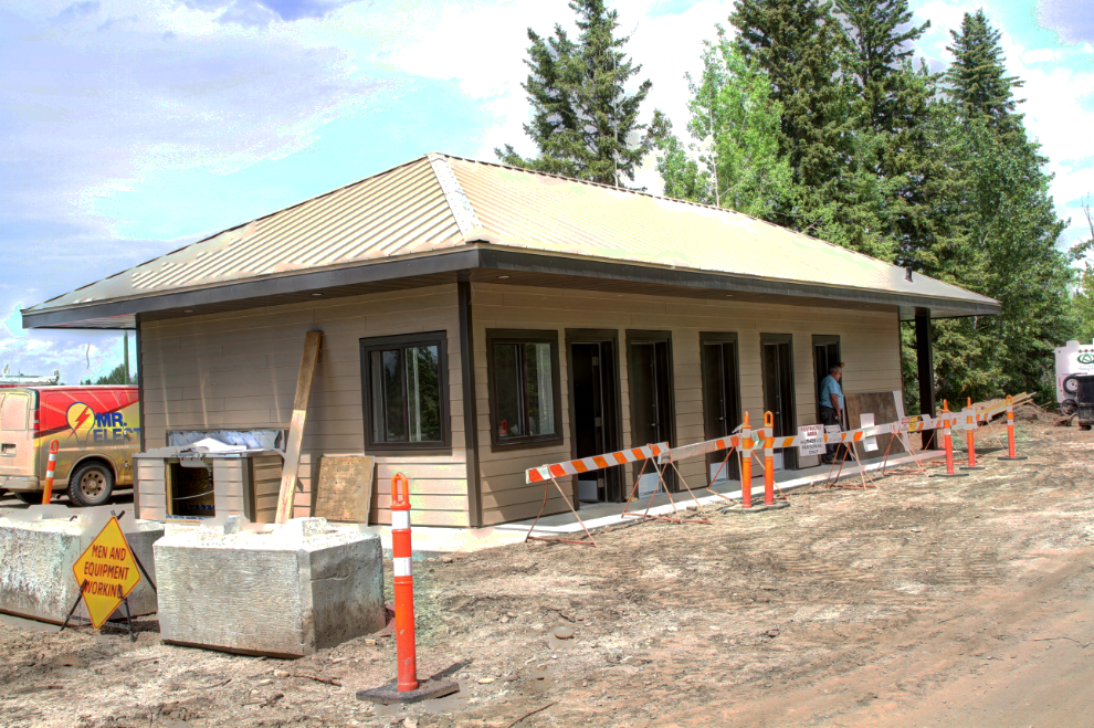 New campground-entrance administration office at Rocky Mountain House National Historic Site, Alberta