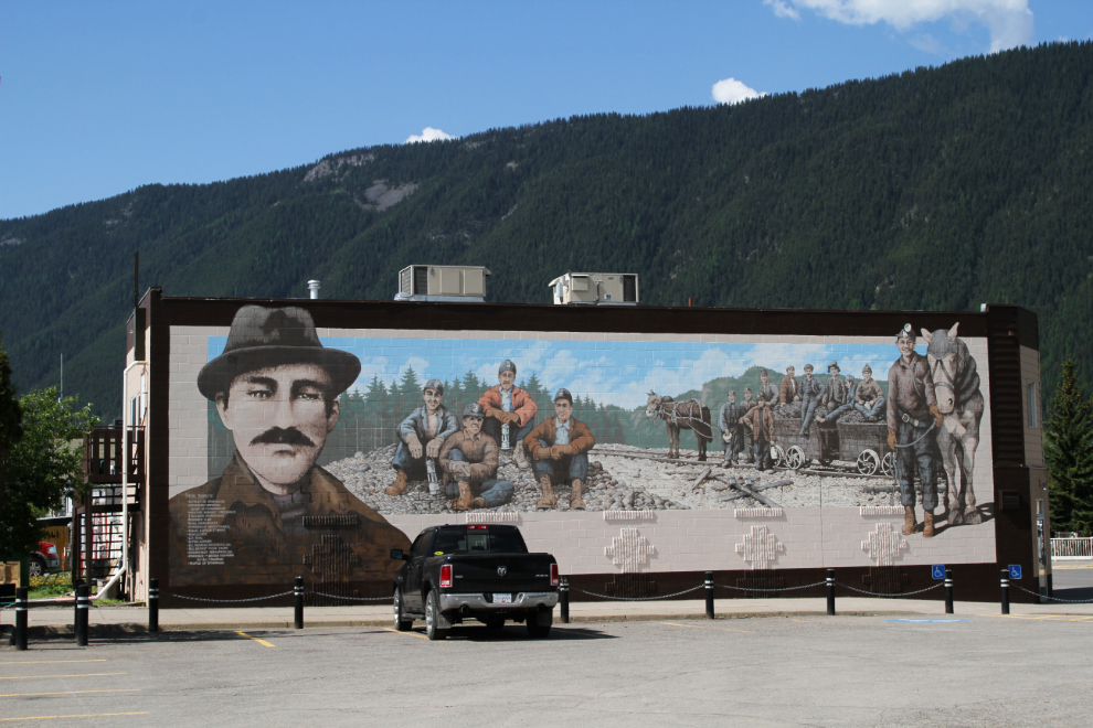 Mining history mural in Sparwood, BC