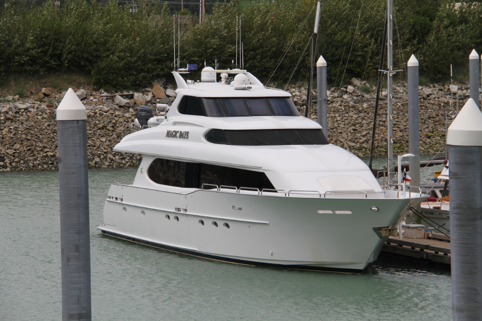 Lazzara super-yacht Magic Days at Skagway