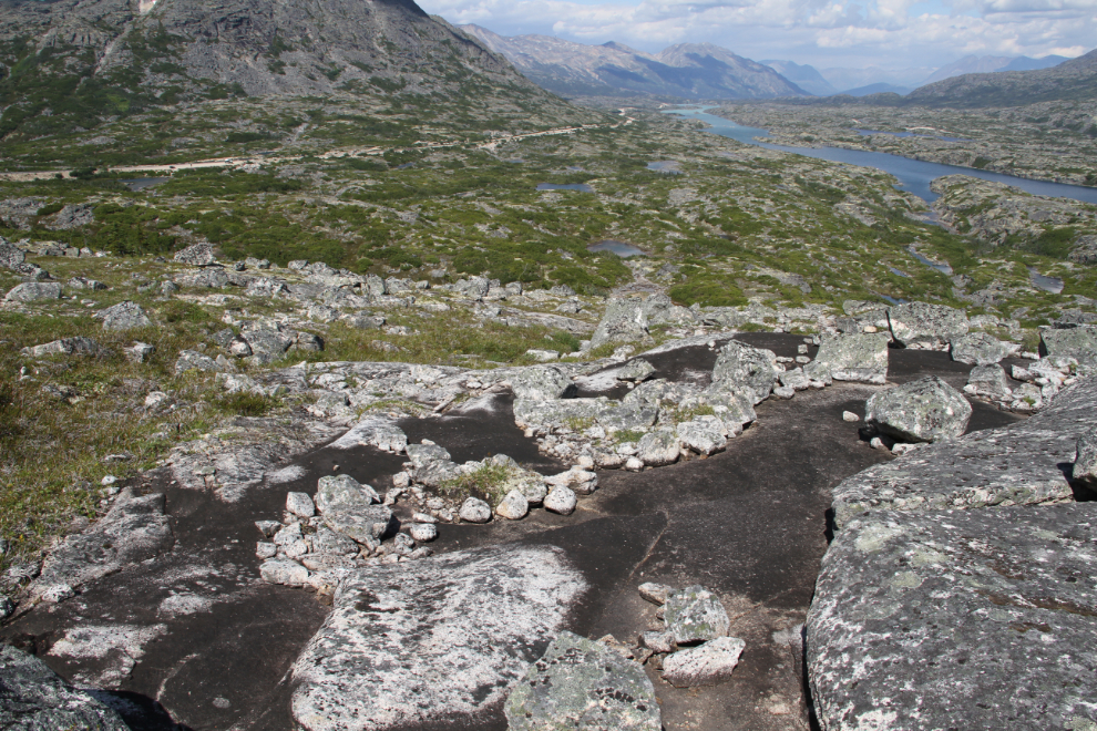 Hiking in the granite of the White Pass