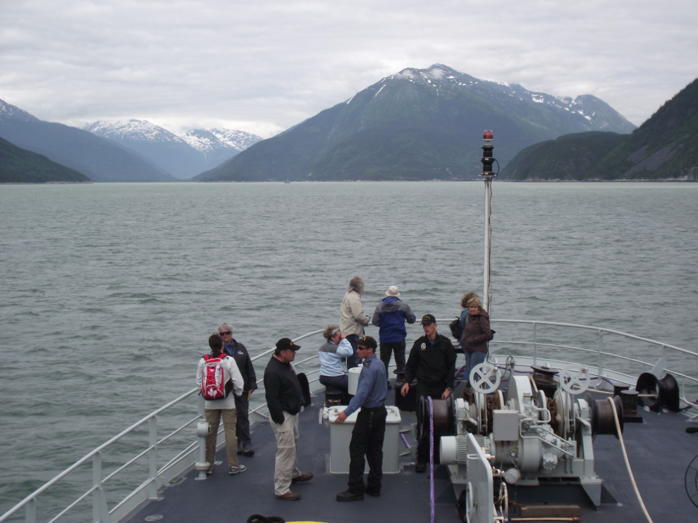 Yukon VIPs on HMCS Whitehorse